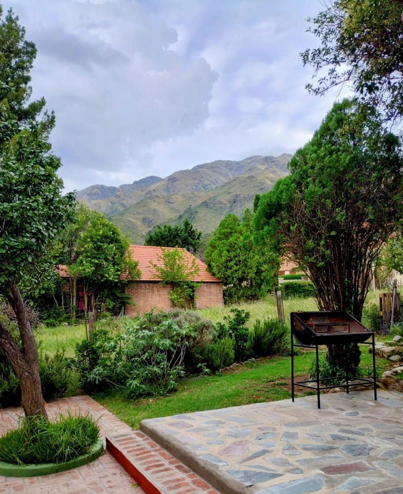 Loma Linda Hostal Y Posada Serrana El Rincón Exterior foto